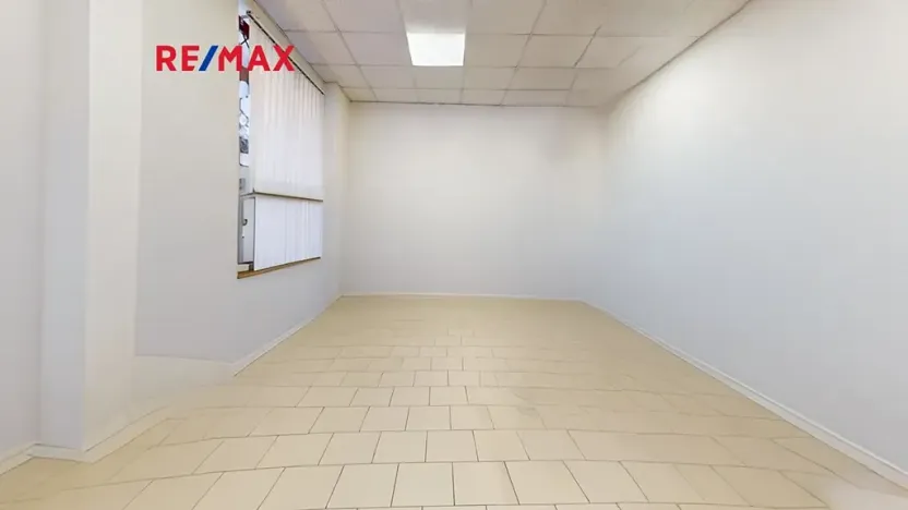 Prodej obchodního prostoru, Svitavy, 800 m2