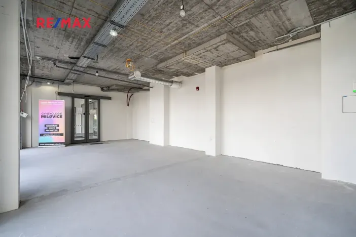 Pronájem ordinace, Milovice, Spojovací, 64 m2