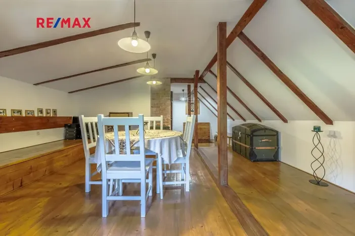 Prodej rodinného domu, Merboltice, 227 m2