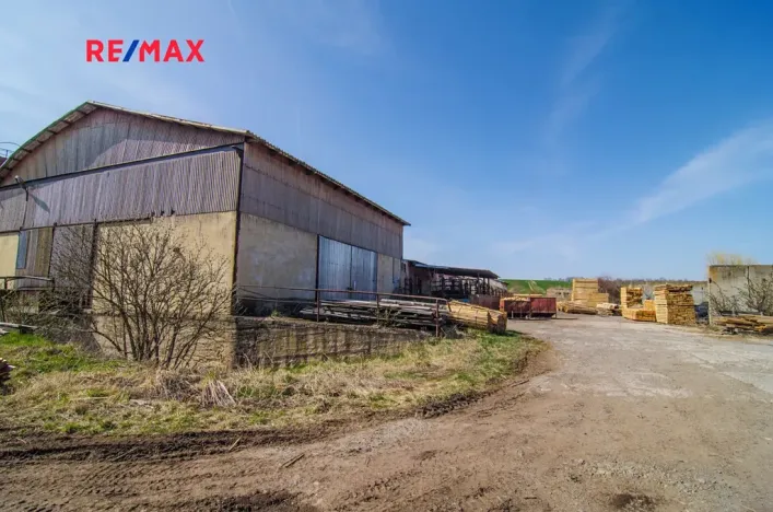 Prodej skladu, Radkov, 38387 m2