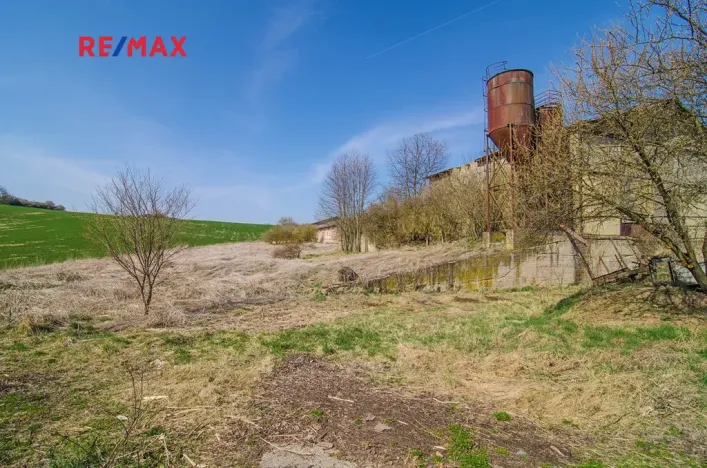 Prodej komerčního pozemku, Radkov, 36486 m2