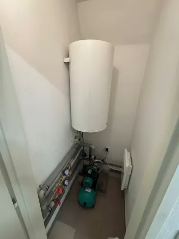 Pronájem skladu, Chýně, Družstevní, 600 m2