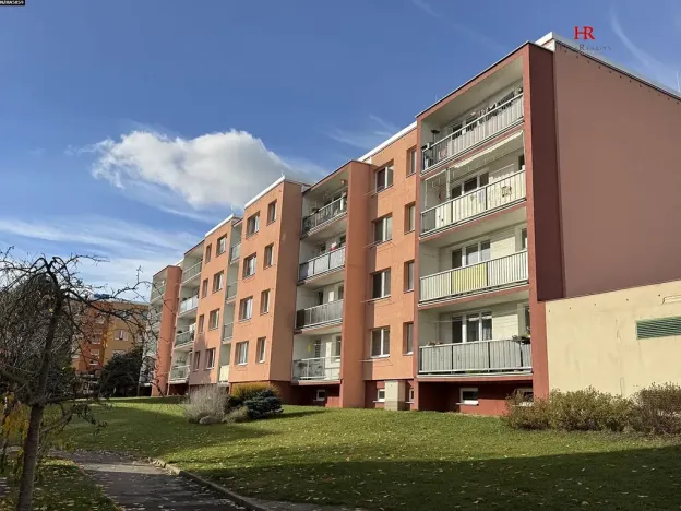 Prodej bytu 4+1, Kamenice, Sídliště II, 84 m2
