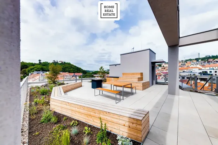 Prodej bytu 2+kk, Praha - Smíchov, Plzeňská, 27 m2