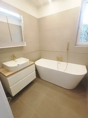 Pronájem bytu 4+kk, Praha, Jaurisova, 112 m2