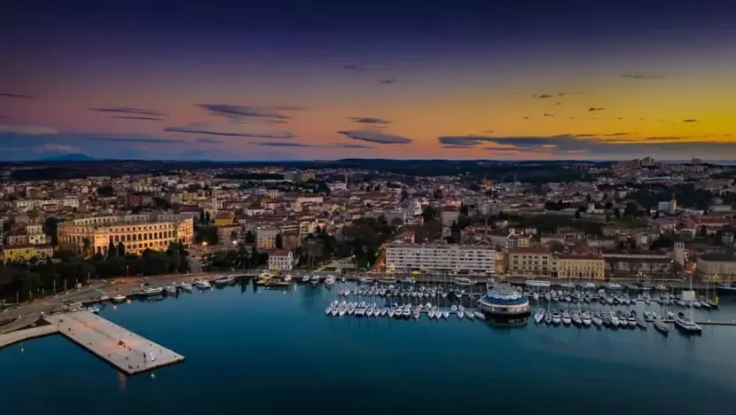 Prodej bytu 2+kk, Pula, Chorvatsko, 47 m2