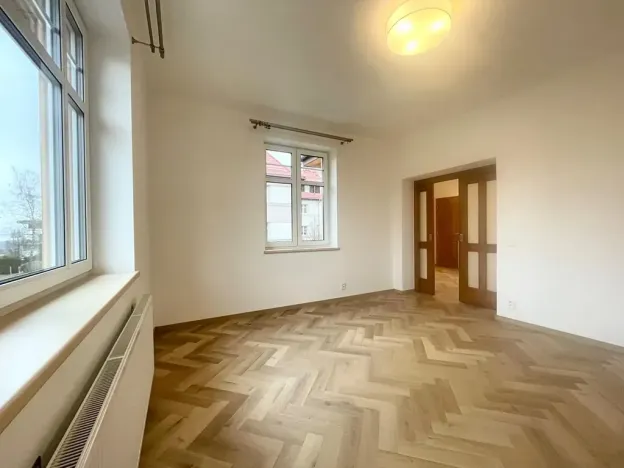 Pronájem bytu 1+1, Liberec, Hálkova, 55 m2