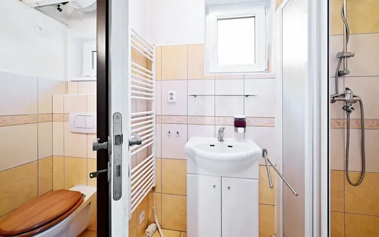 Prodej chalupy, Stříbrná Skalice, 92 m2