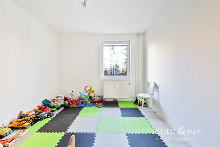 Prodej bytu 3+1, Tábor, Hanojská, 74 m2