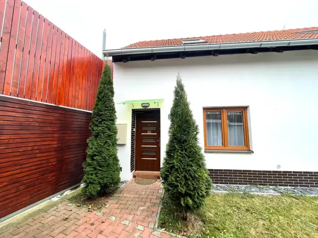 Pronájem rodinného domu, Němčany, 98 m2