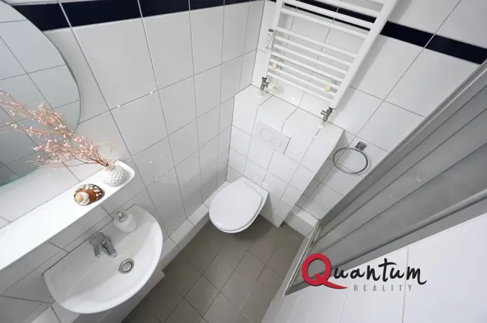 Pronájem bytu 1+kk, Praha - Střížkov, Děčínská, 32 m2