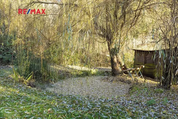 Prodej pozemku pro bydlení, Vonoklasy, 2025 m2