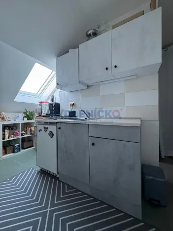 Pronájem bytu 1+1, Třeboň, Strouha, 35 m2