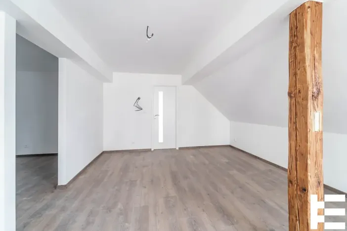 Prodej bytu 2+kk, Miličín, 74 m2