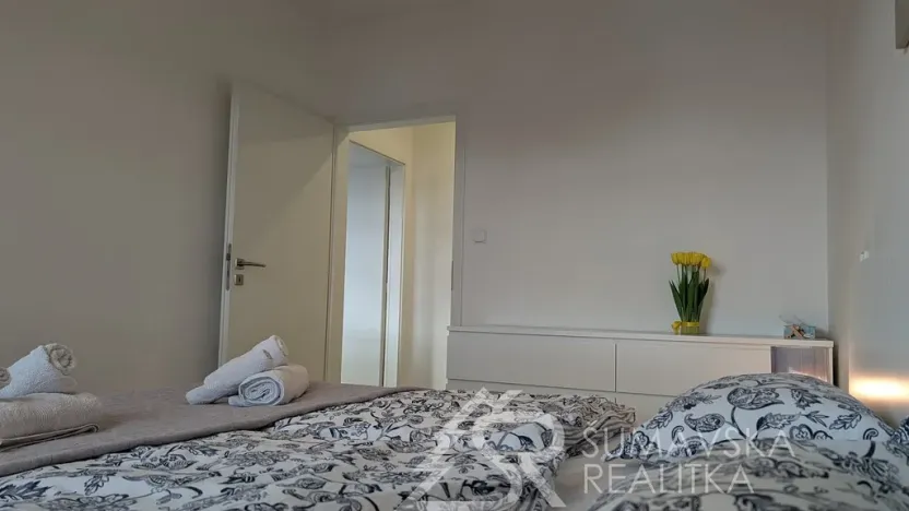 Prodej bytu 2+kk, Kašperské Hory, Lesní, 47 m2