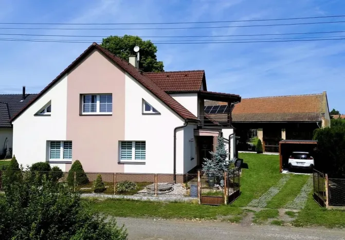 Prodej rodinného domu, Vitiněves, 195 m2