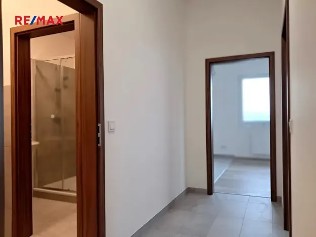 Pronájem - jiné, Praha - Hlubočepy, Fabiánové, 63 m2