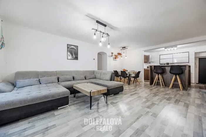 Prodej bytu 3+1, Jihlava, Smetanova, 91 m2