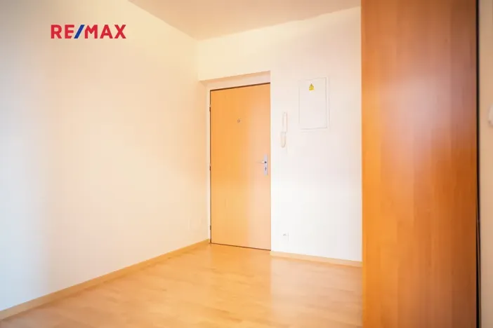 Prodej bytu 2+1, Hradec Králové, Svatojánská, 69 m2