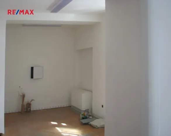 Pronájem obchodního prostoru, Polička, Tylova, 90 m2