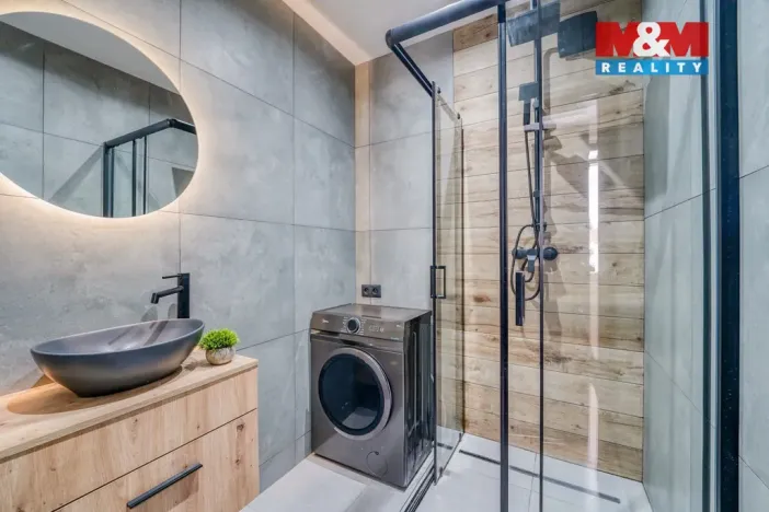 Prodej bytu 4+1, Tachov, Bělojarská, 84 m2