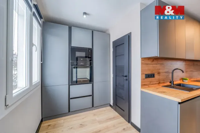 Prodej bytu 4+1, Tachov, Bělojarská, 84 m2