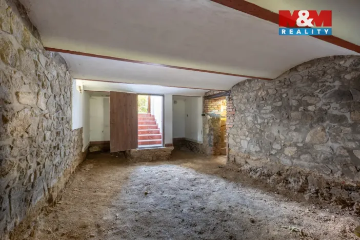 Prodej rodinného domu, Benešov, 327 m2