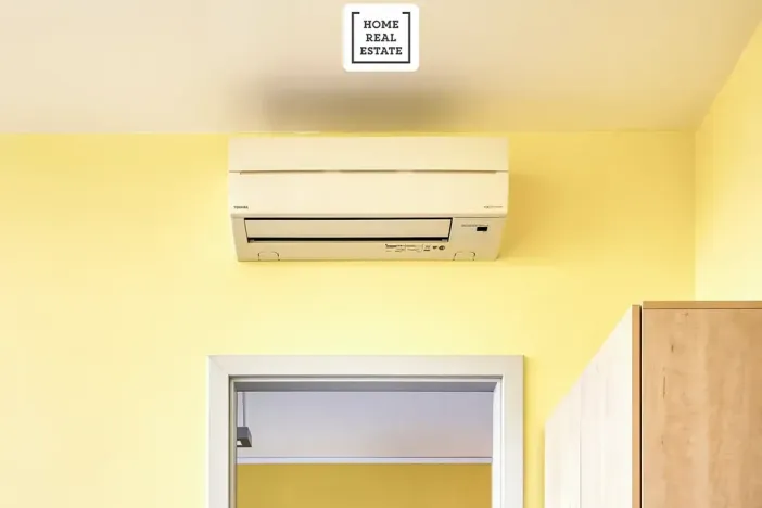 Pronájem kanceláře, Kolín, Rubešova, 634 m2