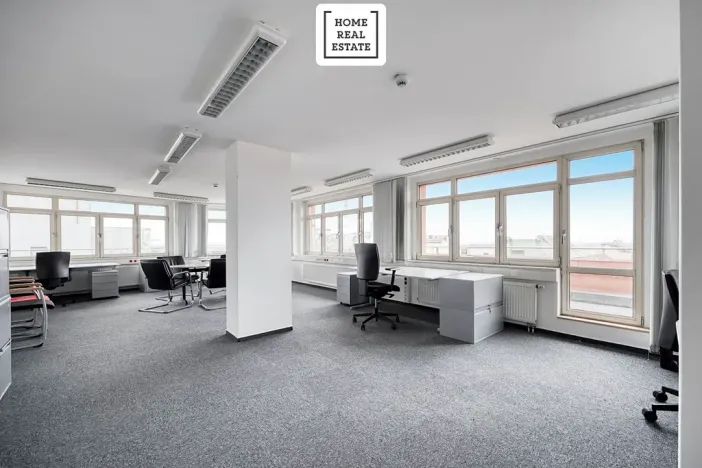 Pronájem kanceláře, Kolín, Rubešova, 634 m2