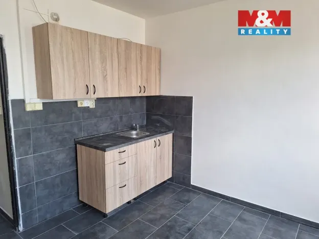 Pronájem bytu 2+kk, Kopřivnice, Záhumenní, 39 m2