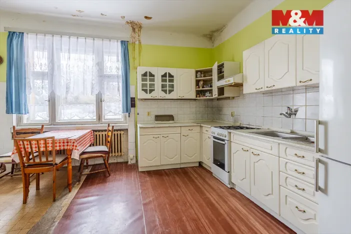 Prodej rodinného domu, Chřibská - Dolní Chřibská, 186 m2