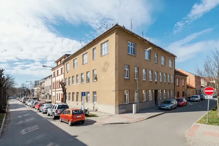 Pronájem bytu 1+kk, Brno, Čejkova, 27 m2