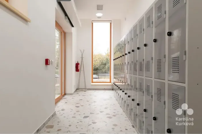 Pronájem kanceláře, Praha - Podolí, Podolská, 500 m2