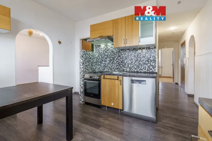 Prodej bytu 3+1, Kadaň, Golovinova, 66 m2