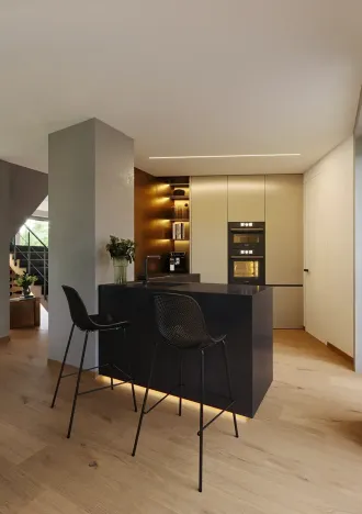 Prodej vily, Praha - Horní Počernice, Krotitelů, 197 m2