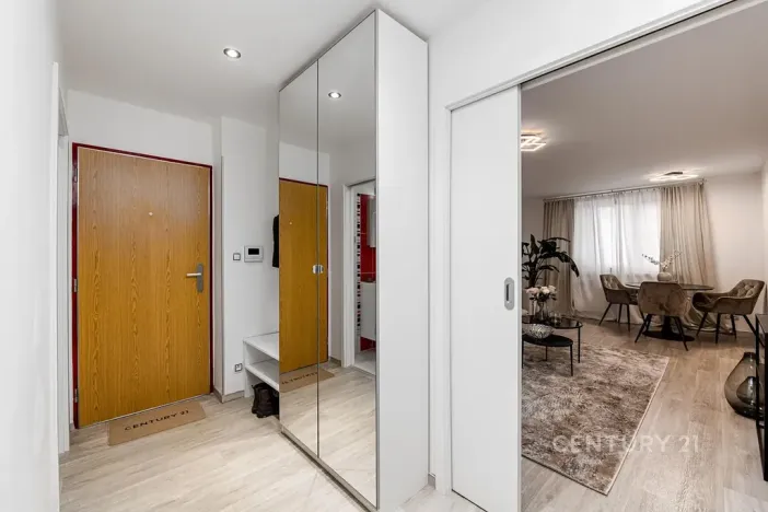 Prodej bytu 3+1, Plzeň, Částkova, 76 m2