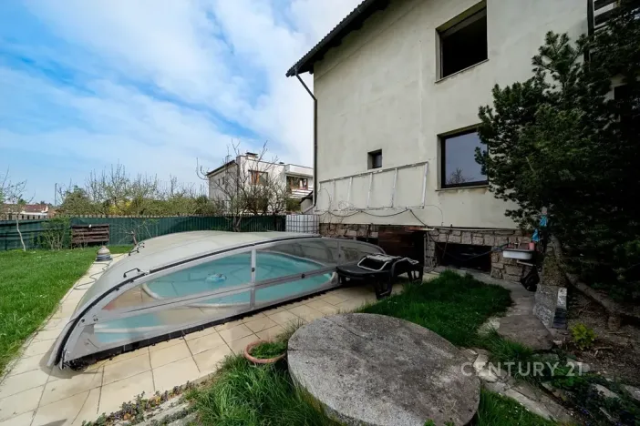 Prodej bytu 4+kk, Unhošť, U Pily, 144 m2