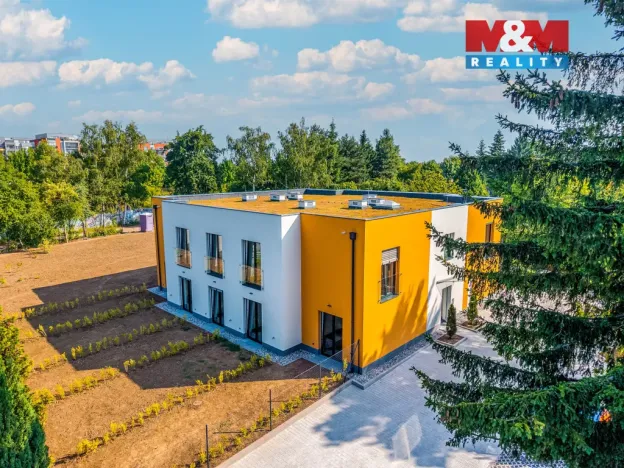 Prodej bytu 1+kk, Praha - Třebonice, U Zličína, 22 m2