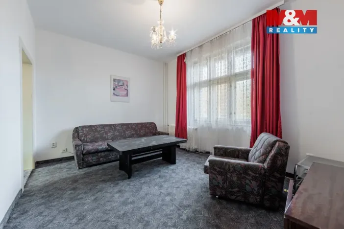 Prodej ubytování, Bečov nad Teplou, Nádražní, 298 m2