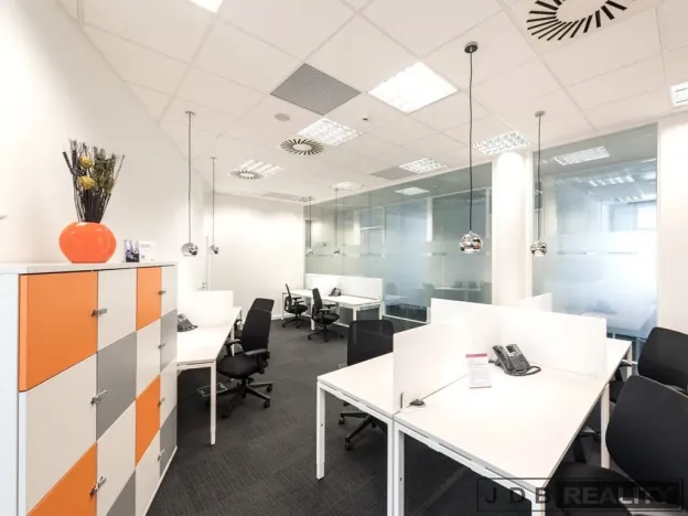 Pronájem kanceláře, Praha - Nové Město, náměstí I. P. Pavlova, 110 m2