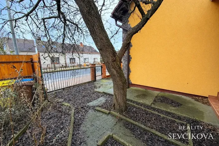 Pronájem bytu 3+kk, Hradec Králové, Miřiovského, 118 m2