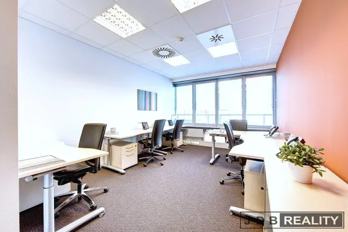 Pronájem kanceláře, Praha - Smíchov, Nádražní, 30 m2