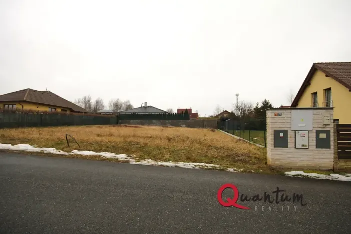 Prodej pozemku pro bydlení, Křenice, Lomená, 666 m2