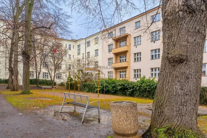 Prodej bytu 4+1, Praha - Dejvice, Kafkova, 127 m2