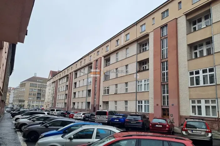 Prodej bytu 4+1, Praha - Dejvice, Kafkova, 127 m2