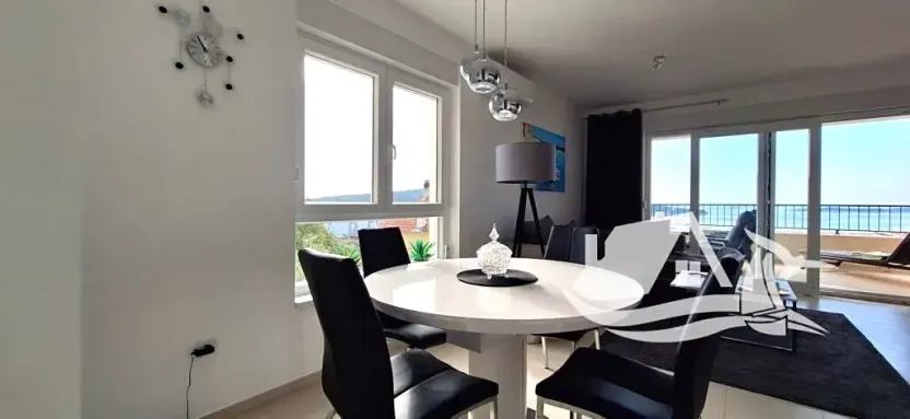 Prodej bytu 3+kk, Primošten, Chorvatsko, 87 m2