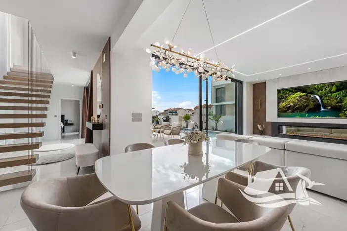 Prodej vily, Tribunj, Chorvatsko, 150 m2