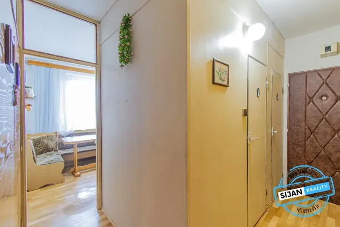 Prodej bytu 3+1, Krnov, SPC F, 72 m2