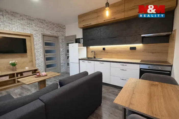 Pronájem bytu 2+kk, Louny, Říční, 36 m2