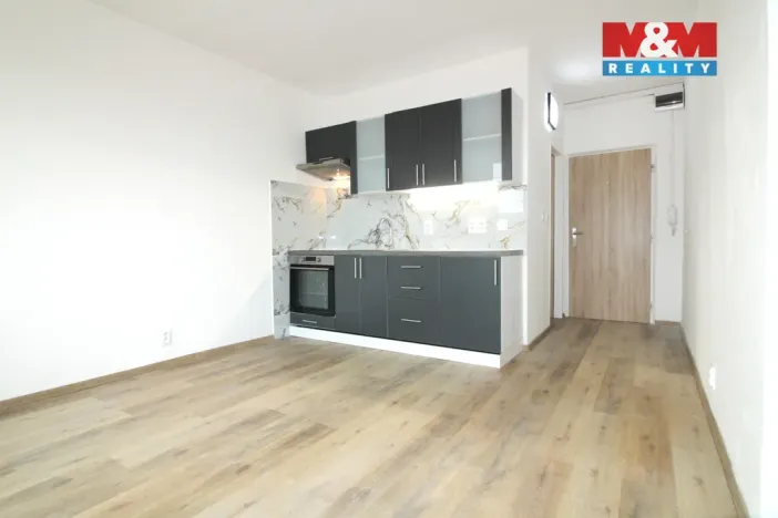 Pronájem bytu 2+1, Varnsdorf, Hrnčířská, 49 m2